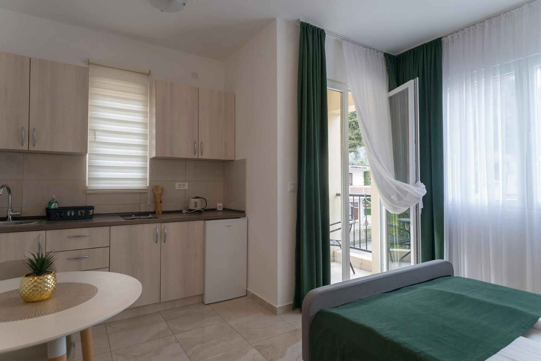 Apartments Sunrise Herceg Novi Exterior foto